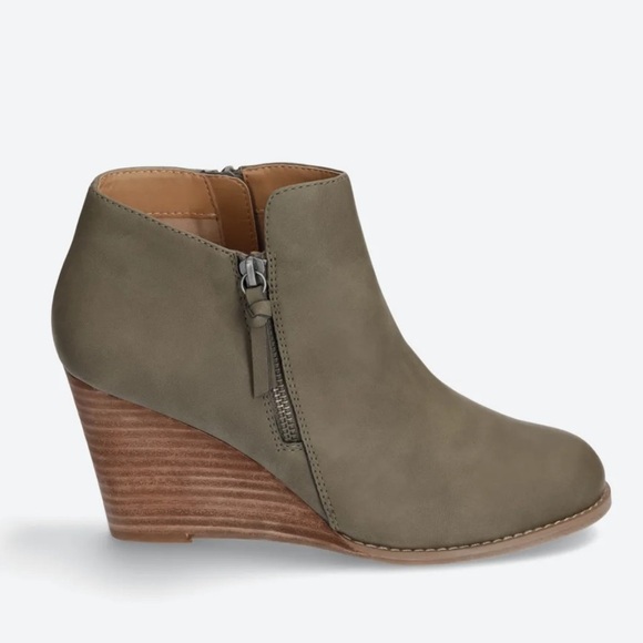 Report Footwear Guine Wedge Bootie Olive Green - Picture 2 of 12